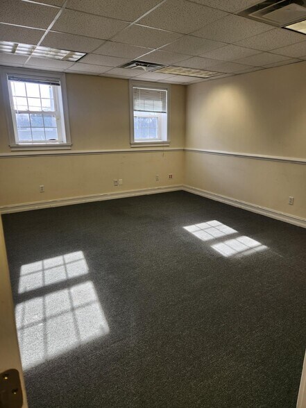More Photos Of 85 Echo Ave, Miller Place Office For Lease