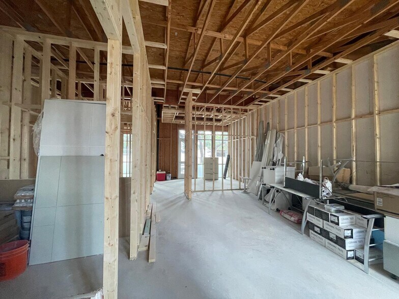 More Photos Of 23119 IH 10 W, San Antonio Office For Lease