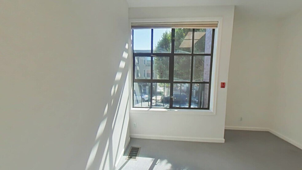 Primary Photo Of 1122 Clement St, San Francisco Storefront Retail Office For Lease