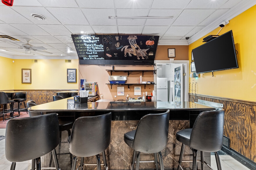 More Photos Of 2109 Pennsylvania Ave, Weirton Restaurant For Sale