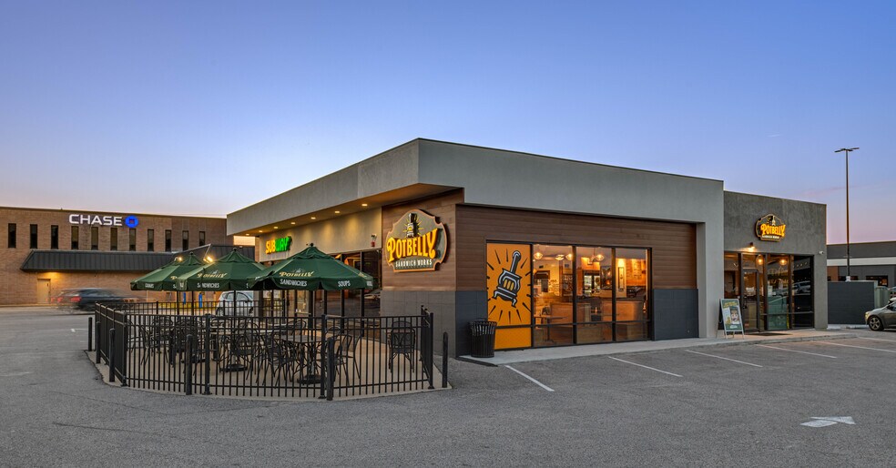 More Photos Of 6420-6474 Phelan Blvd, Beaumont General Retail For Sale
