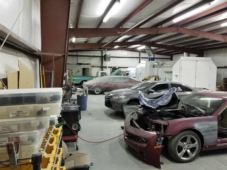 More Photos Of 405 W Vista Dr, Holbrook Service For Sale