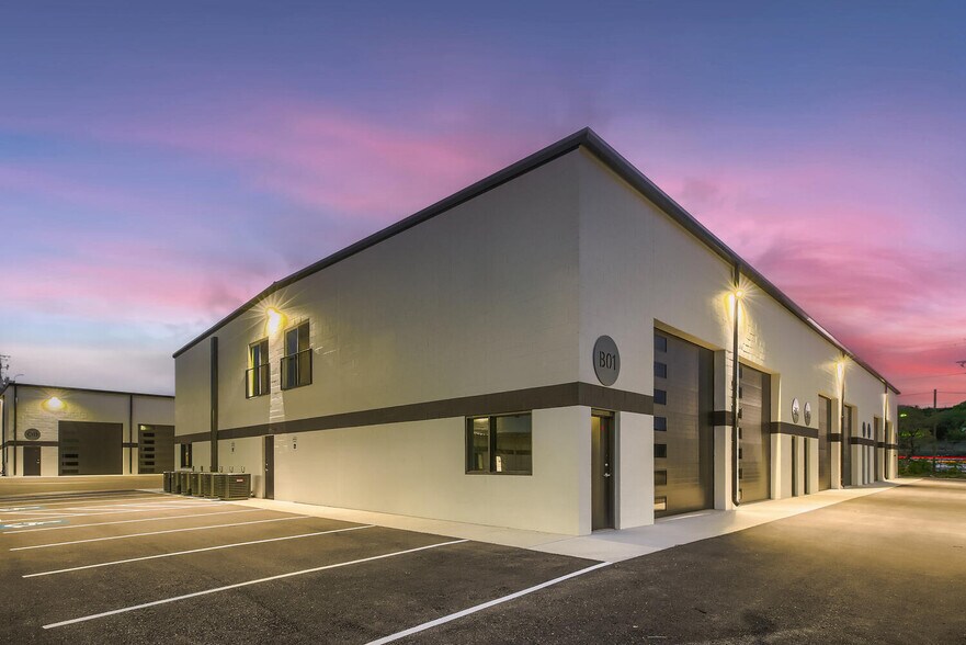 More Photos Of 529 SH 46 E, Boerne Warehouse For Lease