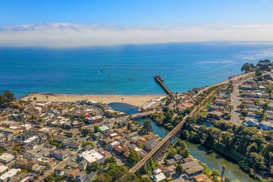 More Photos Of 518 Capitola Ave, Capitola Multifamily For Sale