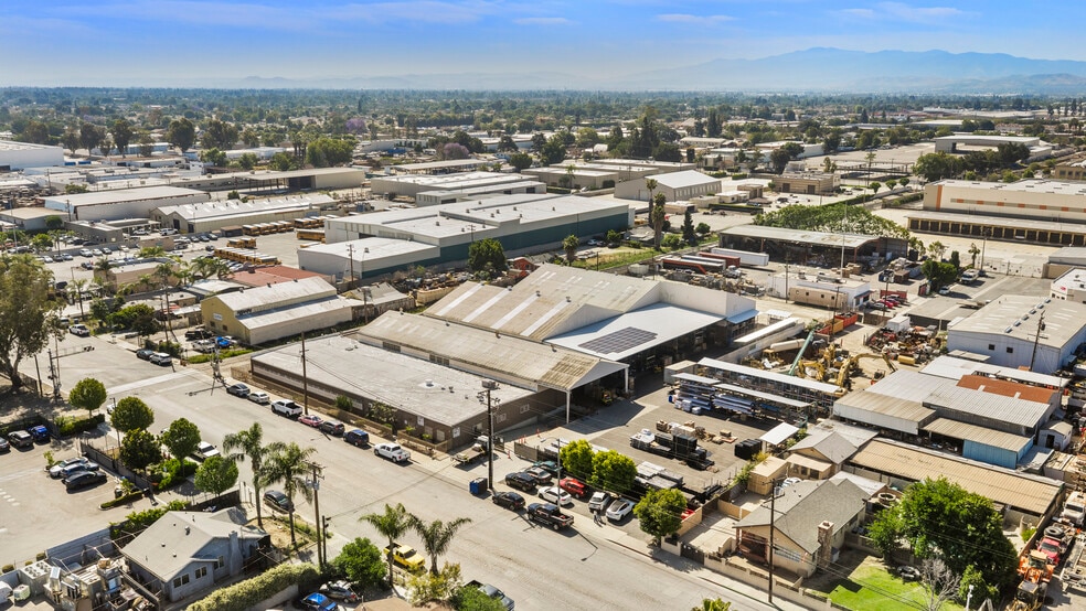 More Photos Of 1260-1280 E 9th St, Pomona Manufacturing For Sale