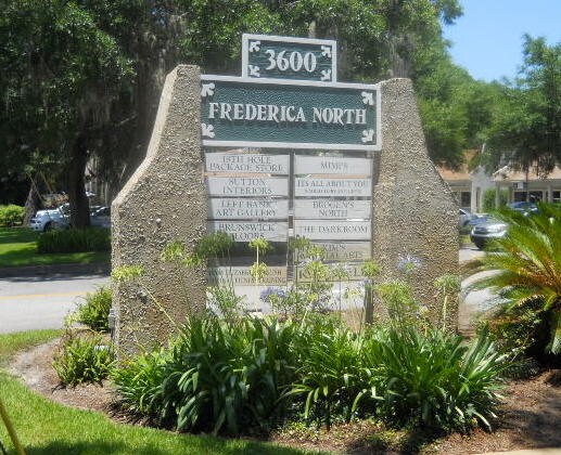 More Photos Of 3600 Frederica Rd, Saint Simons Island Office Residential For Sale