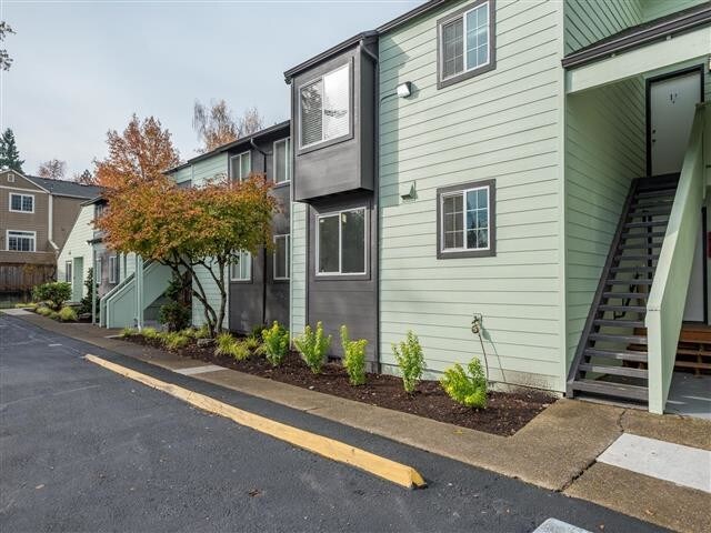 More Photos Of 10285-10305 SW Denney Rd, Beaverton Apartments For Sale