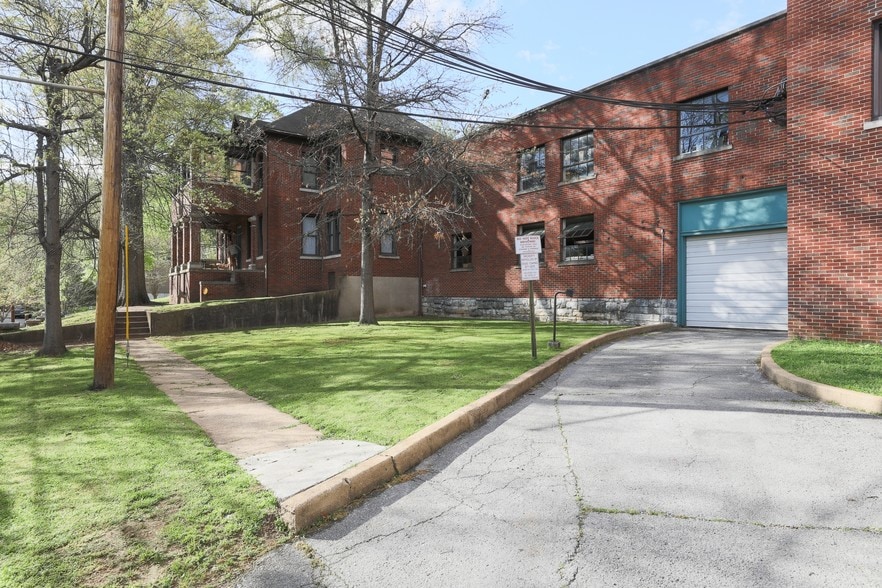 More Photos Of 870 Vine St, Chattanooga Apartments For Lease