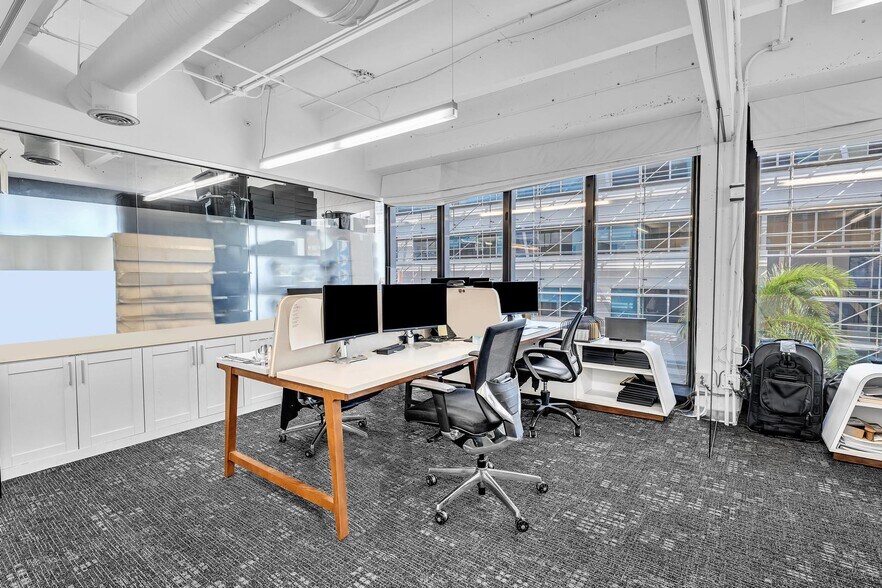 More Photos Of 1680 Michigan Ave, Miami Beach Office Residential For Sale