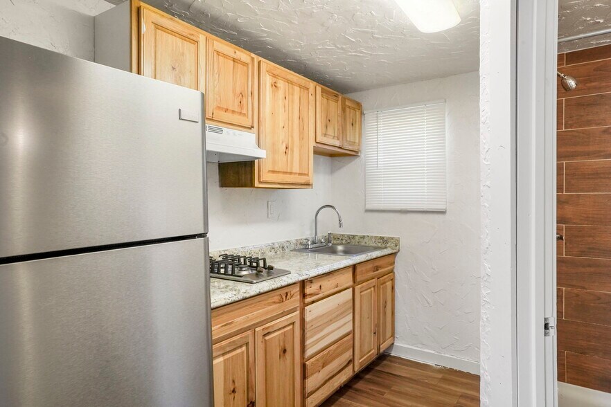 More Photos Of 168 S Lincoln Ave, Loveland Multifamily For Sale
