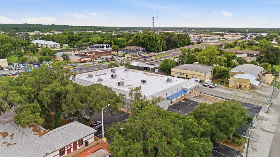 More Photos Of 433 SW 10th St, Ocala Medical For Sale