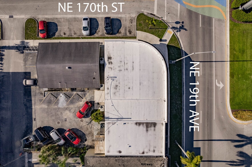 More Photos Of 16978-16990 NE 19th Ave, North Miami Beach Storefront Retail Office For Lease
