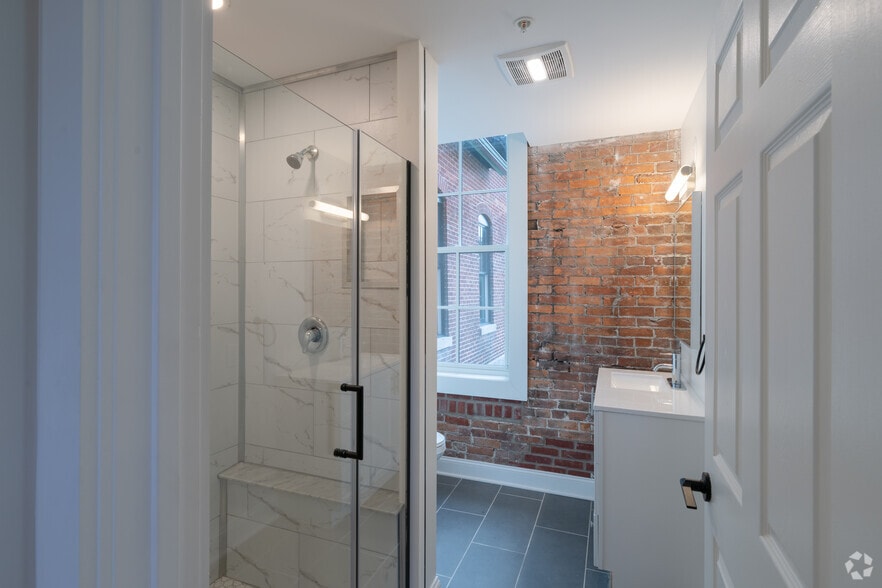 More Photos Of 204 High St, Buffalo Apartments For Sale
