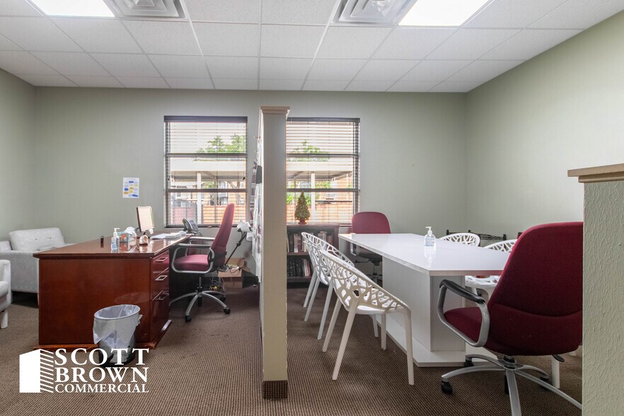 More Photos Of 873 S Stemmons Fwy, Lewisville Office For Sale