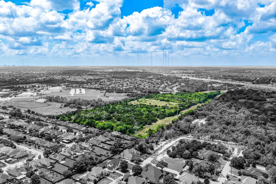 More Photos Of 1199 & 1231 E Pleasant Run Rd, Cedar Hill Land For Sale