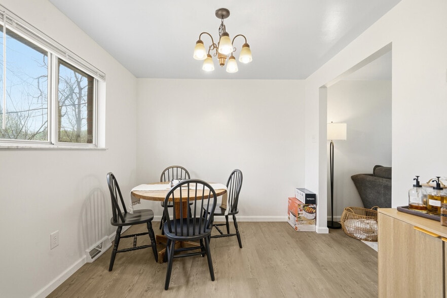 More Photos Of 3801 Hilpert St, Pittsburgh Apartments For Sale