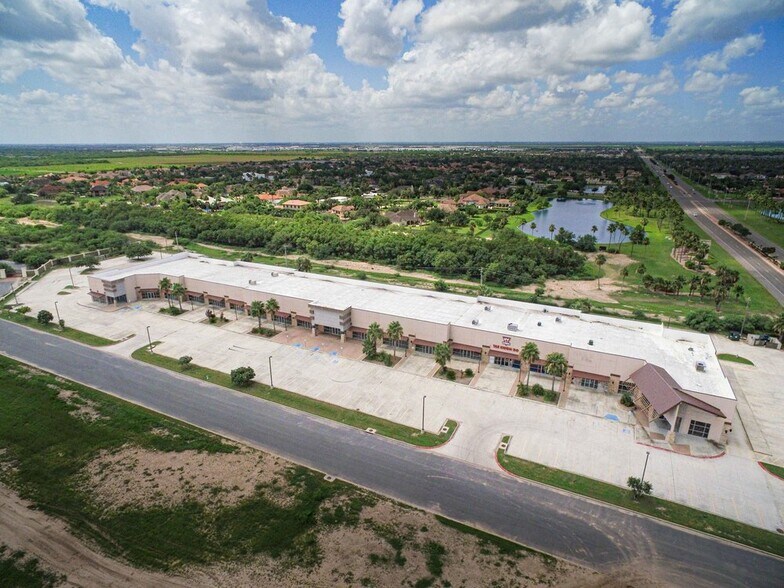 More Photos Of 2401 S Shary Rd, Mission Restaurant For Lease