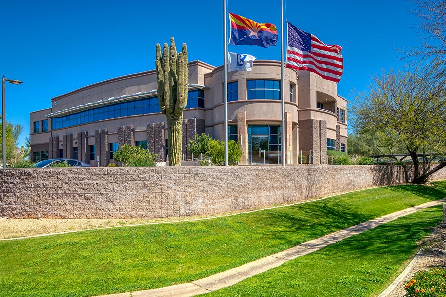 More Photos Of 8600 E Anderson Dr, Scottsdale Office For Lease
