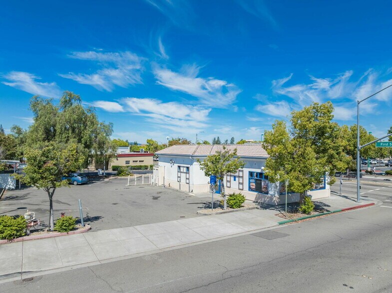 More Photos Of 1593 1st St, Livermore Fast Food For Lease