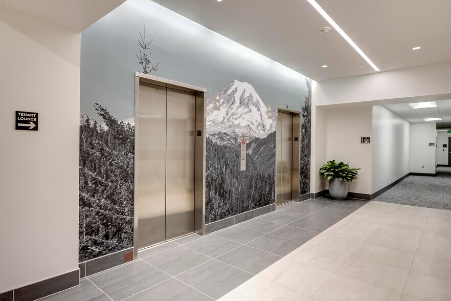 More Photos Of 19020 33rd Ave W, Lynnwood Office For Lease