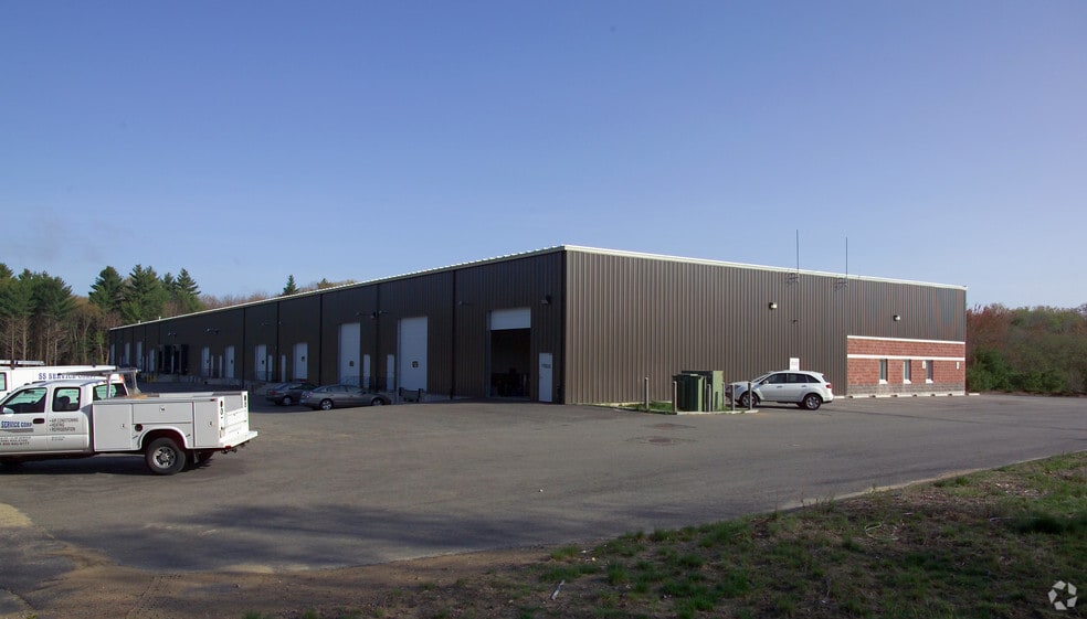 More Photos Of 30 Robert W Boyden Rd, Taunton Warehouse For Lease