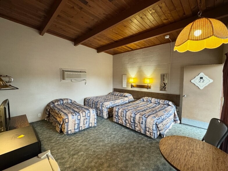 More Photos Of , McCook Unknown For Sale