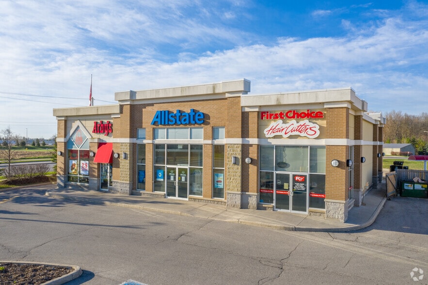 More Photos Of 328 Farmers Market Rd, Waterloo Unknown For Lease