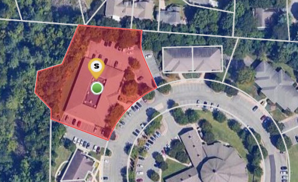 More Photos Of 800 Centre Park Dr, Asheville Office For Sale