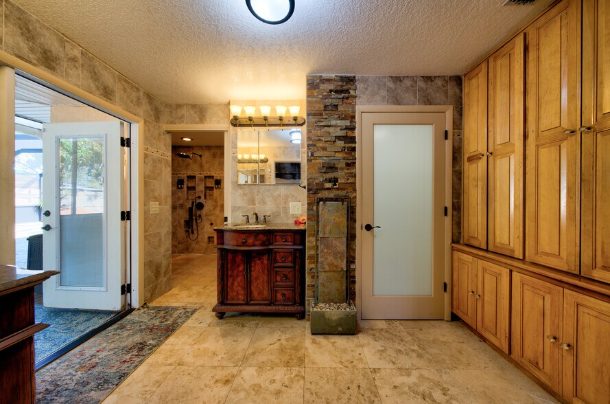 More Photos Of 5635 7th Ave N, Saint Petersburg Land For Sale