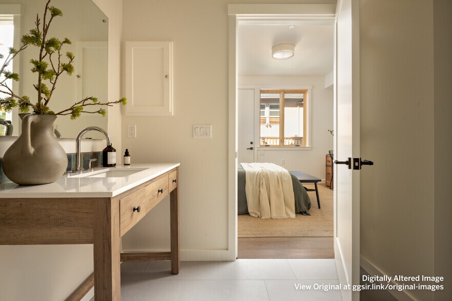 More Photos Of 709 C St, San Rafael Multifamily For Sale