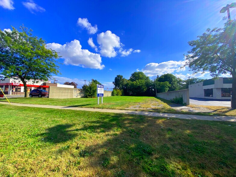 More Photos Of 11548 E 10 Mile Rd, Warren Land For Sale