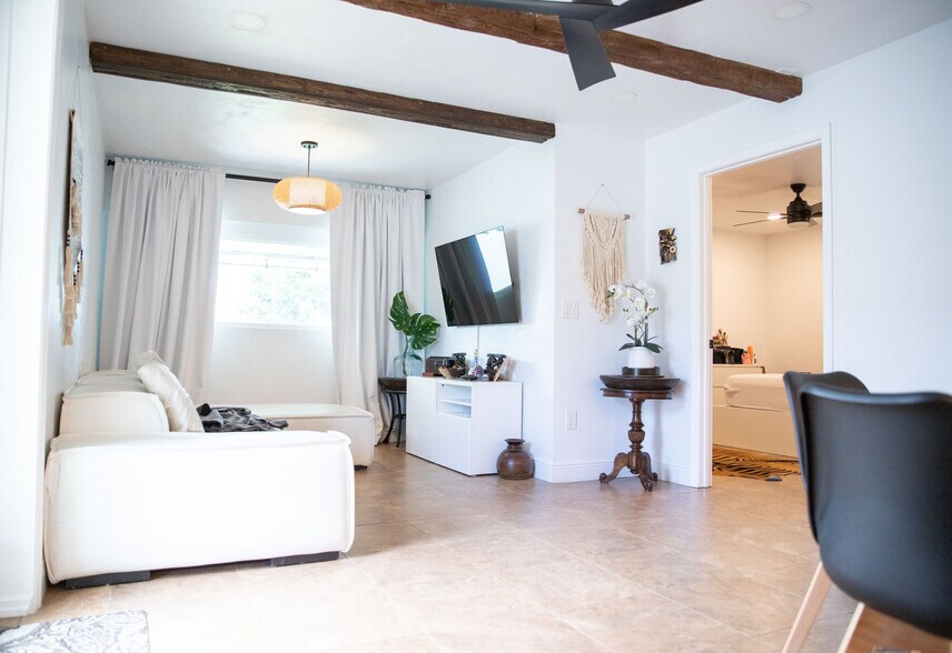 More Photos Of 2826 Santa Barbara Blvd, Cape Coral Freestanding For Sale