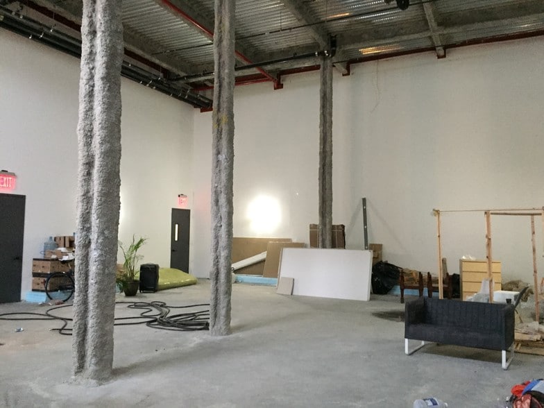 More Photos Of 291 Metropolitan Ave, Brooklyn Apartments For Lease