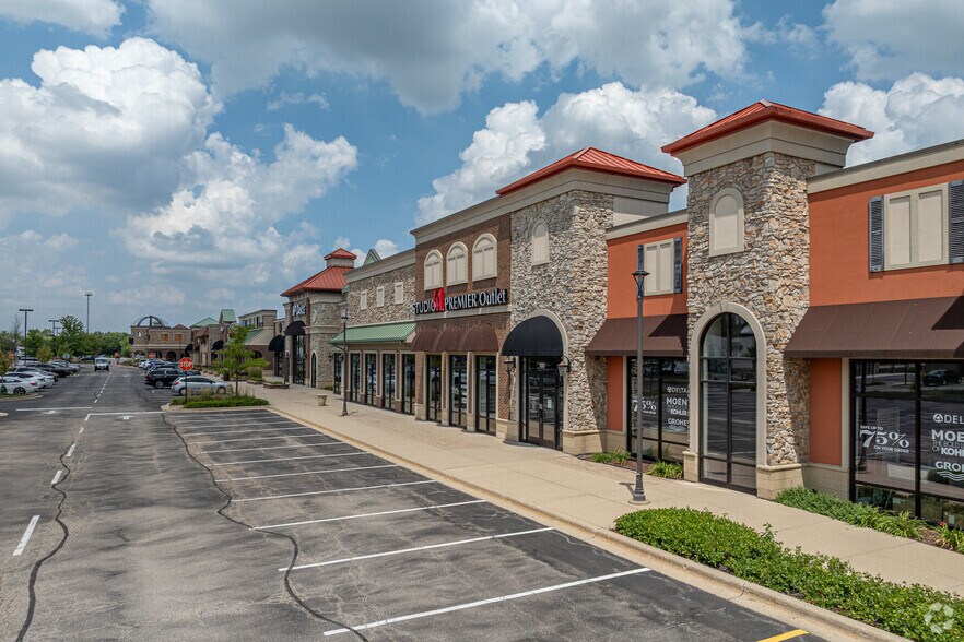 More Photos Of 1320 N Route 59, Naperville Unknown For Lease