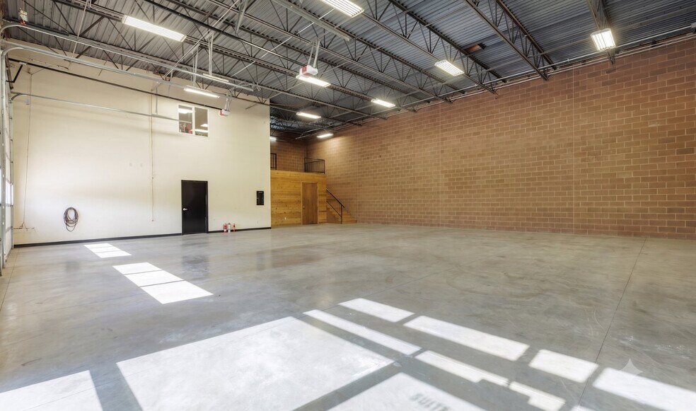 More Photos Of 195 W 500 N, La Verkin Warehouse For Sale
