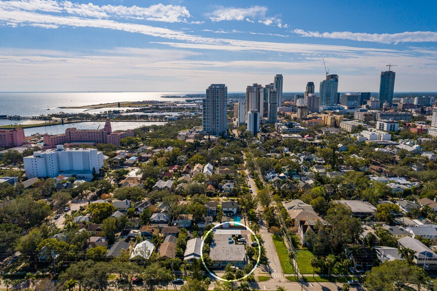 More Photos Of 206 9th Ave NE, Saint Petersburg Apartments For Sale
