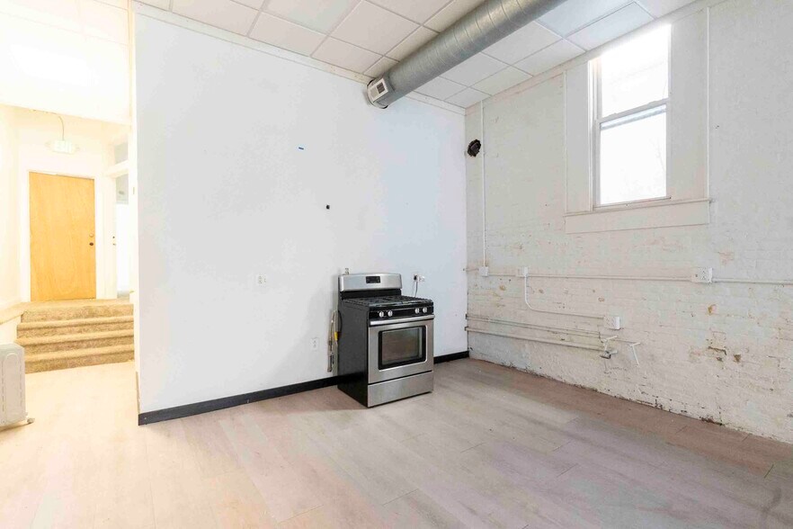 More Photos Of 3848-3856 Lancaster Ave, Philadelphia Office For Lease