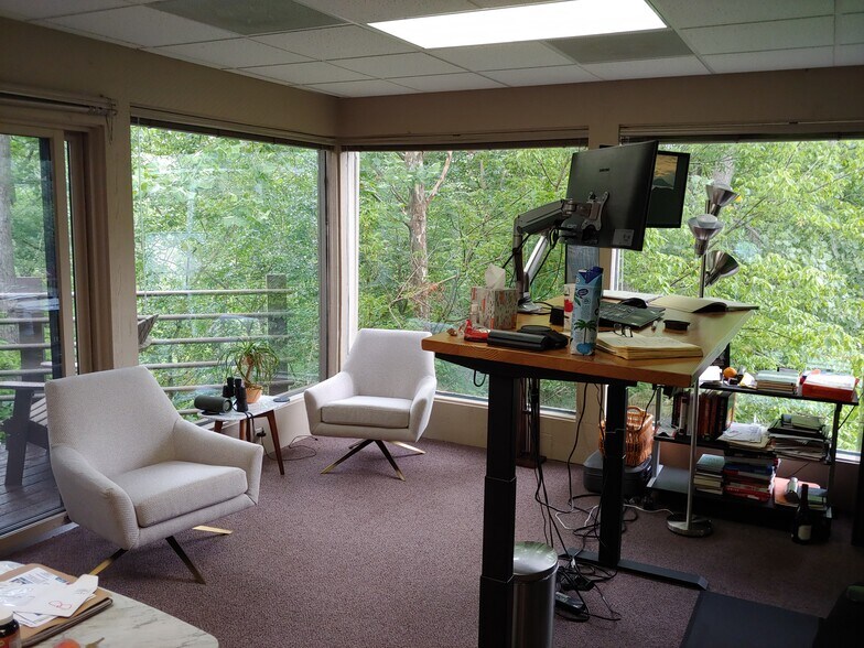 More Photos Of 6241 Riverside Dr, Dublin Office For Lease