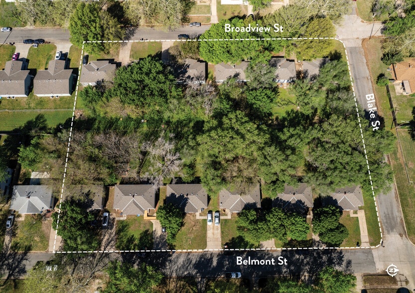 More Photos Of 2302 S Broadview St, Wichita Apartments For Sale