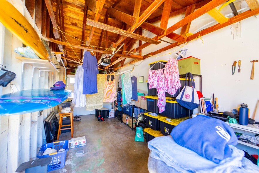 More Photos Of 4190 Clairemont Dr, San Diego Multifamily For Sale