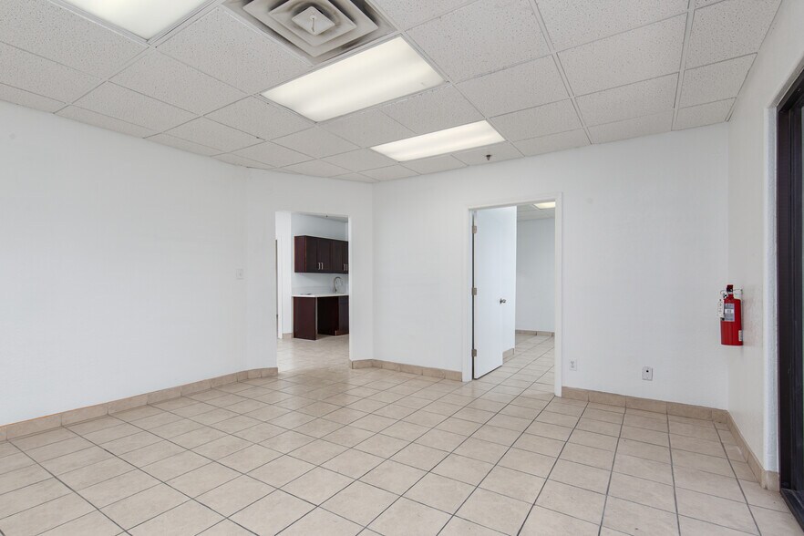More Photos Of 2881 S Valley View Blvd, Las Vegas Office Residential For Lease