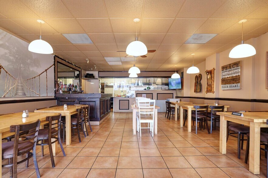 More Photos Of 448 Browns Line, Toronto Restaurant For Sale