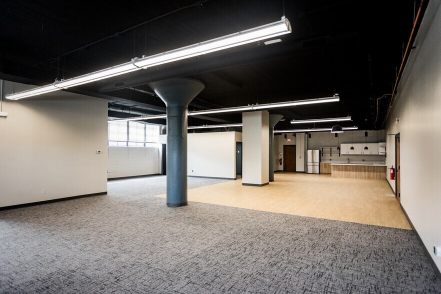 More Photos Of 1401-1413 Vermont St, Detroit Loft Creative Space For Lease