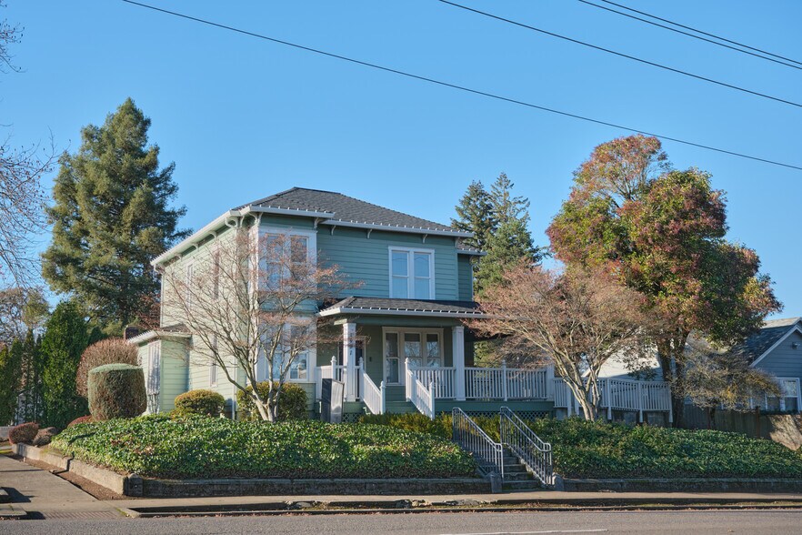 More Photos Of 1491 Commercial St SE, Salem Office Residential For Sale