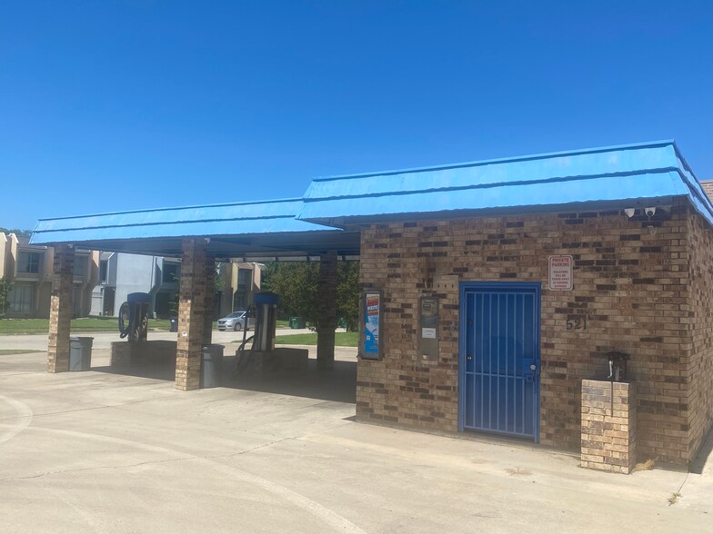 More Photos Of 521 Alegre Vista Dr, Denton Carwash For Sale