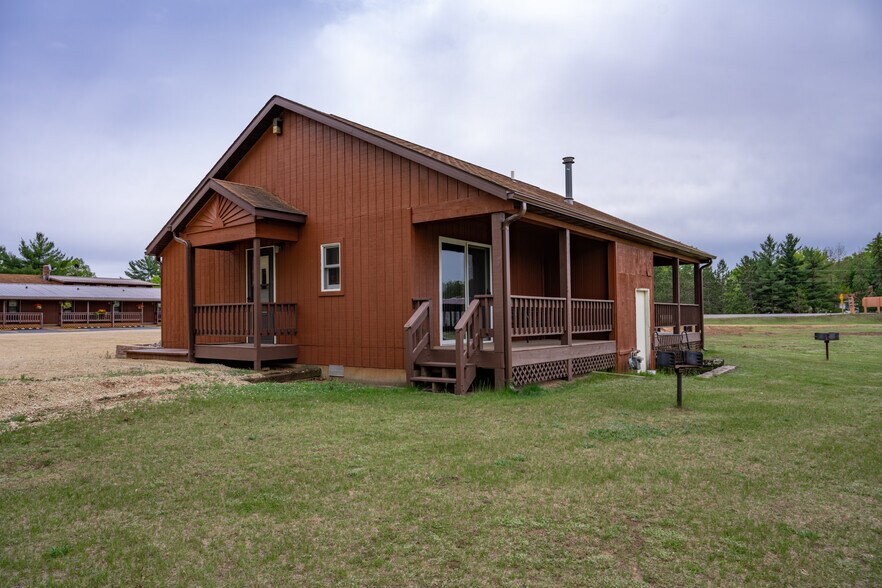 More Photos Of W5630 State Road 21, Necedah Specialty For Sale