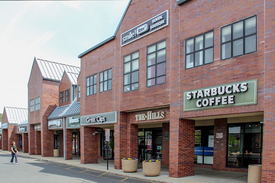 More Photos Of 400-470 US Highway 202/206 Dr, Bedminster Unknown For Lease