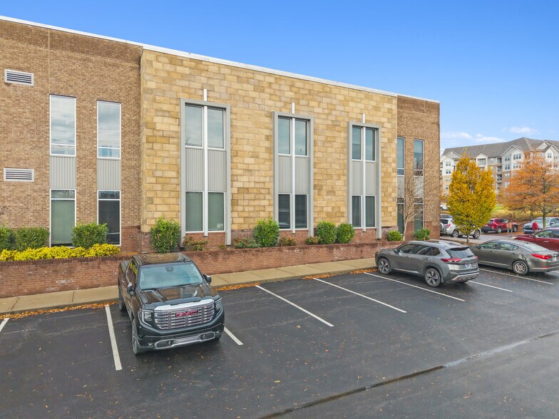 More Photos Of 2179 Edward Curd Ln, Franklin Loft Creative Space For Sale