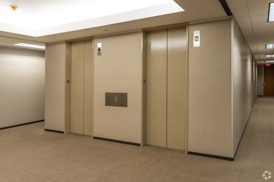 More Photos Of 16055 Space Center Blvd, Houston Office For Lease