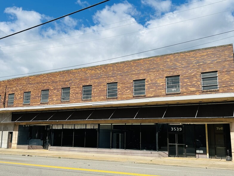 Primary Photo Of 3539-3549 Main St, Weirton Storefront Retail Office For Lease